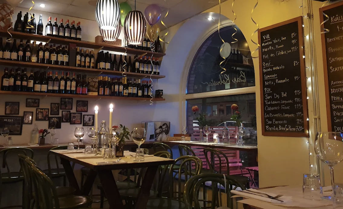 Cosy Dining